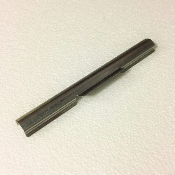 Release Sheet Retainer Clip - L-Series Grills